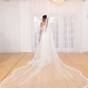 Elegant Mermaid Sequin Wedding Dress